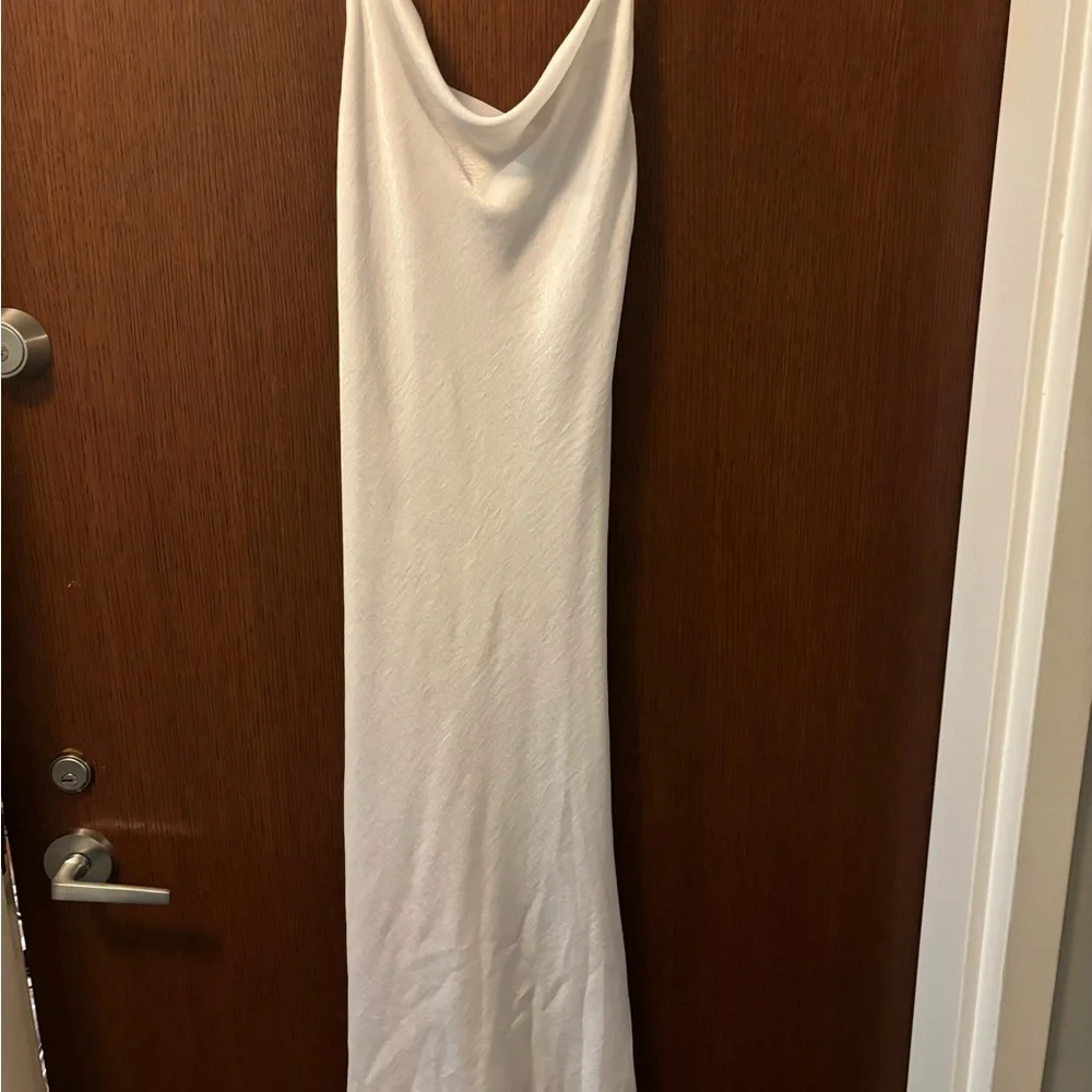 NWT Resa Berri Slip dress in white - Picture 2 of 3